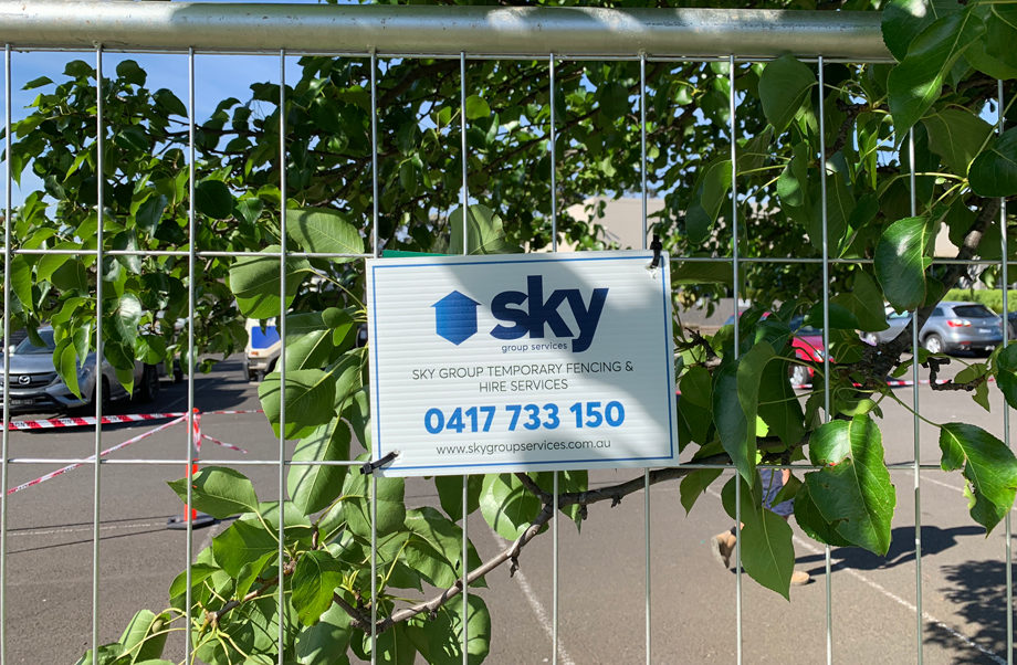 sky group services fence hire